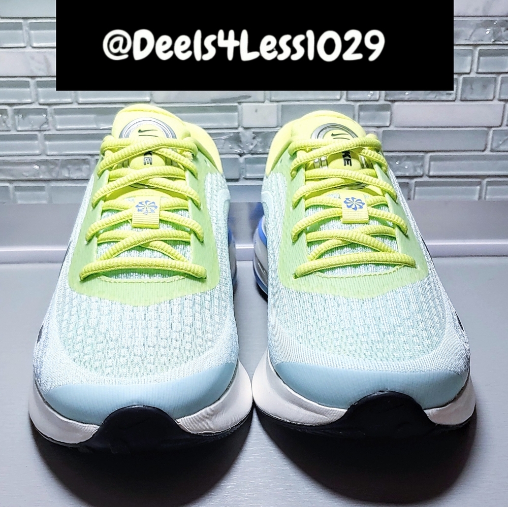 Nike Journey Run Womens Size 7 Lemon Twist Glacier Blue Silver Royal - Picture 2 of 6